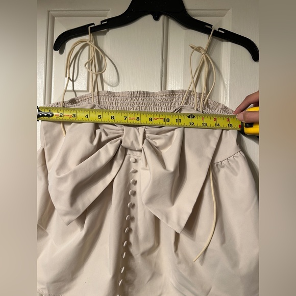 Women's Cream Bow Top Size Large - Picture 7 of 9